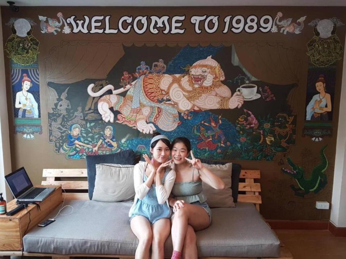 Small Space Cafe & Hostel Bangkok Dış mekan fotoğraf